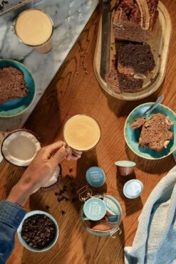 Nescafé Dolce Gusto Coconut Macchiato Capsules - Vegan Koffie - 36 Koffiecups 12 Nescafé Dolce Gusto Coconut Macchiato Capsules - Vegan Koffie - 36 Koffiecups -Koffie Benodigdheden Korting 800x1200